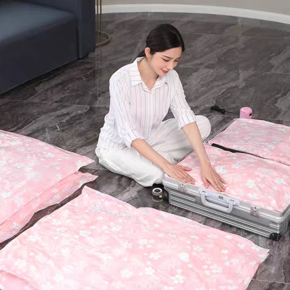 💮2/$100💮 Electric Handheld Deflator Air Pump & Compression Bags Set